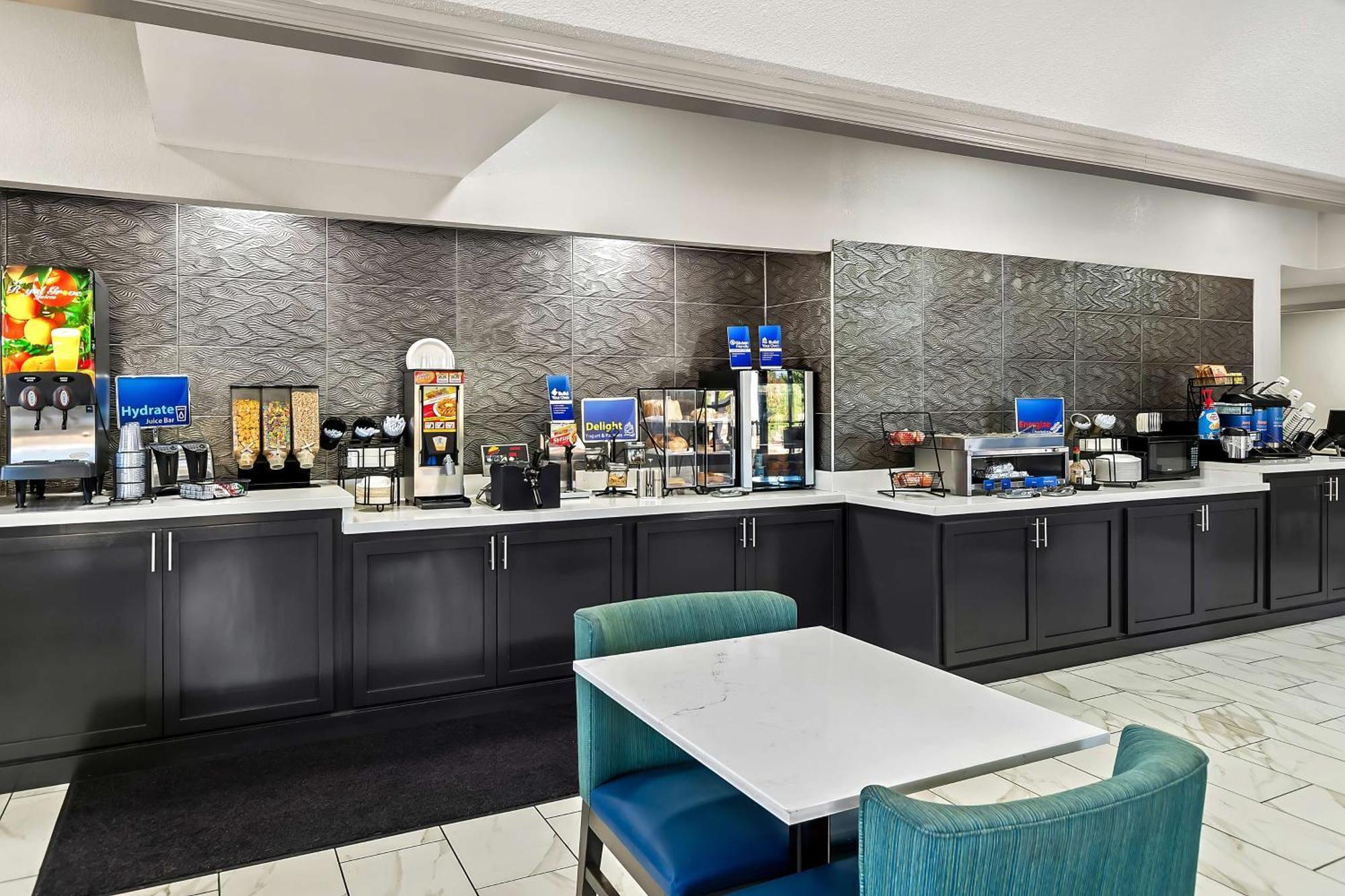 Best Western Inn Монровилл Экстерьер фото